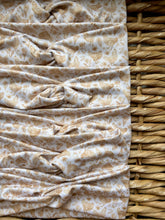 Load image into Gallery viewer, Chicken Headband
