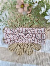 Load image into Gallery viewer, Daphne Headband
