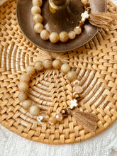 Load image into Gallery viewer, Strong in faith bracelet
