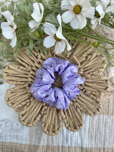 Load image into Gallery viewer, Lavender Cheetah satin scrunchie

